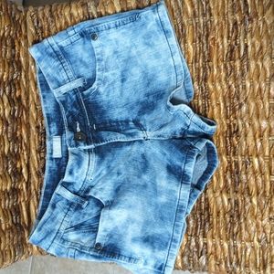 New White & Blue Jean Shorts Size Small